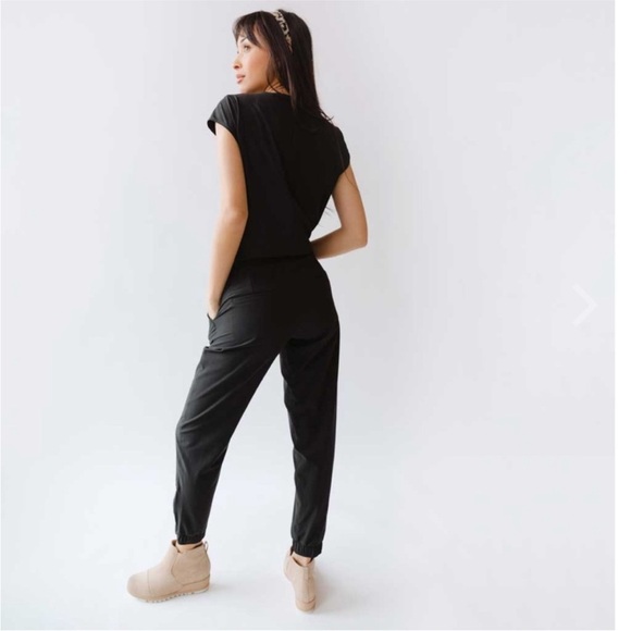 ALBION black jumpsuit - Picture 4 of 14